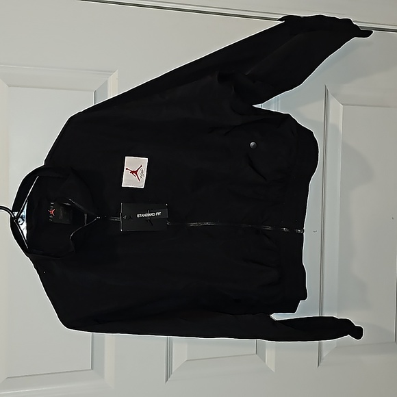 NWT Nike Air Jordan Flight Cropped Wind Breaker (Med) - Picture 1 of 5